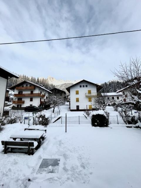 Suite Dolomiti Appartamento Falcade Εξωτερικό φωτογραφία